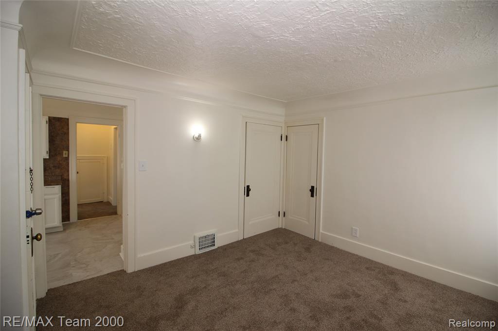 6467 Payne Avenue, Dearborn, MI 48126 — Photo 9