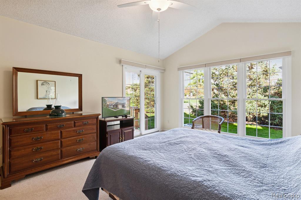 39784 GLENVIEW, Northville, MI 48168 — Photo 30