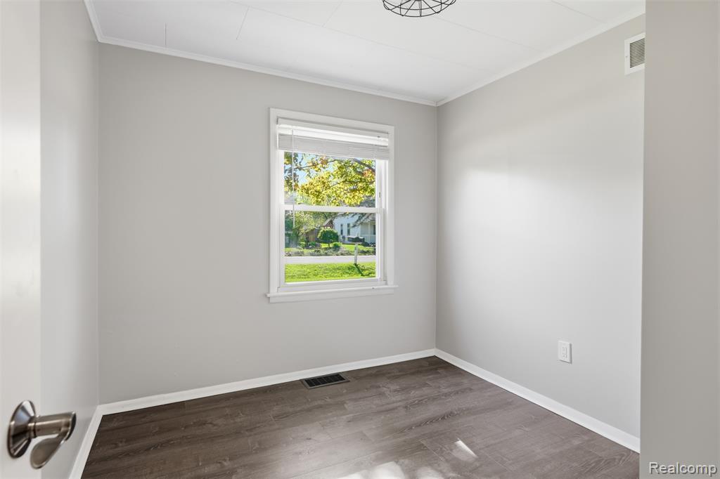 9081 Marlowe Avenue, Plymouth, MI 48170 — Photo 16