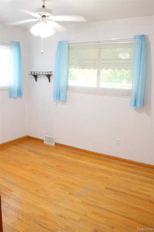 9396 Allen Road, Allen Park, MI 48101 — Photo 26