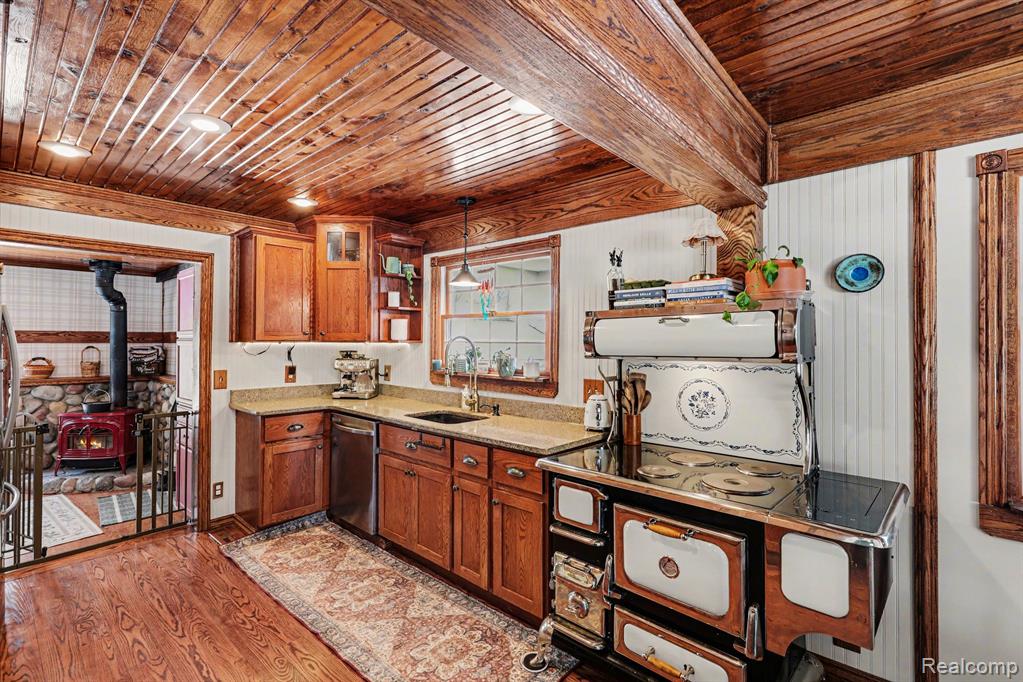 3639 Howland Road, Almont, MI 48003 — Photo 10