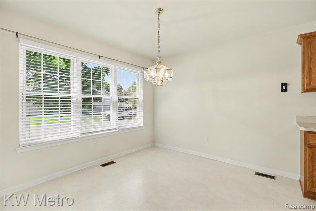 41273 Greenspire Drive, Clinton Twp, MI 48038 — Photo 10