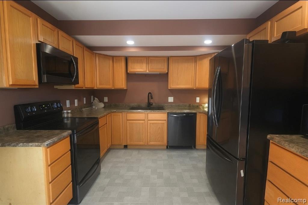 207 Maple Street, Durand, MI 48429 — Photo 5