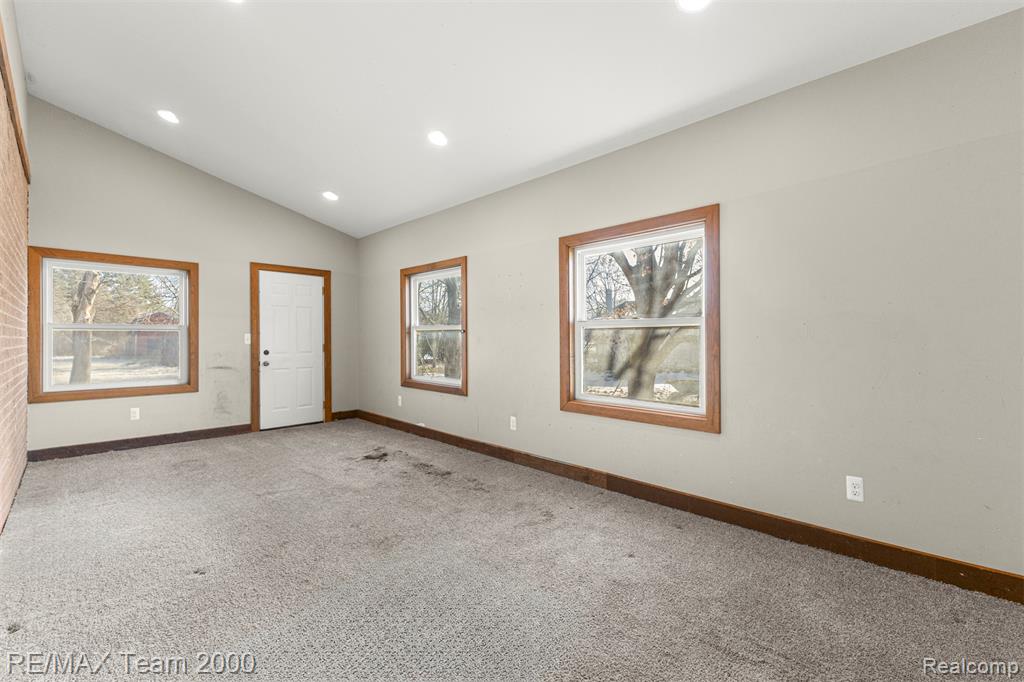 15615 Martinsville Road, Van Buren, MI 48111 — Photo 15