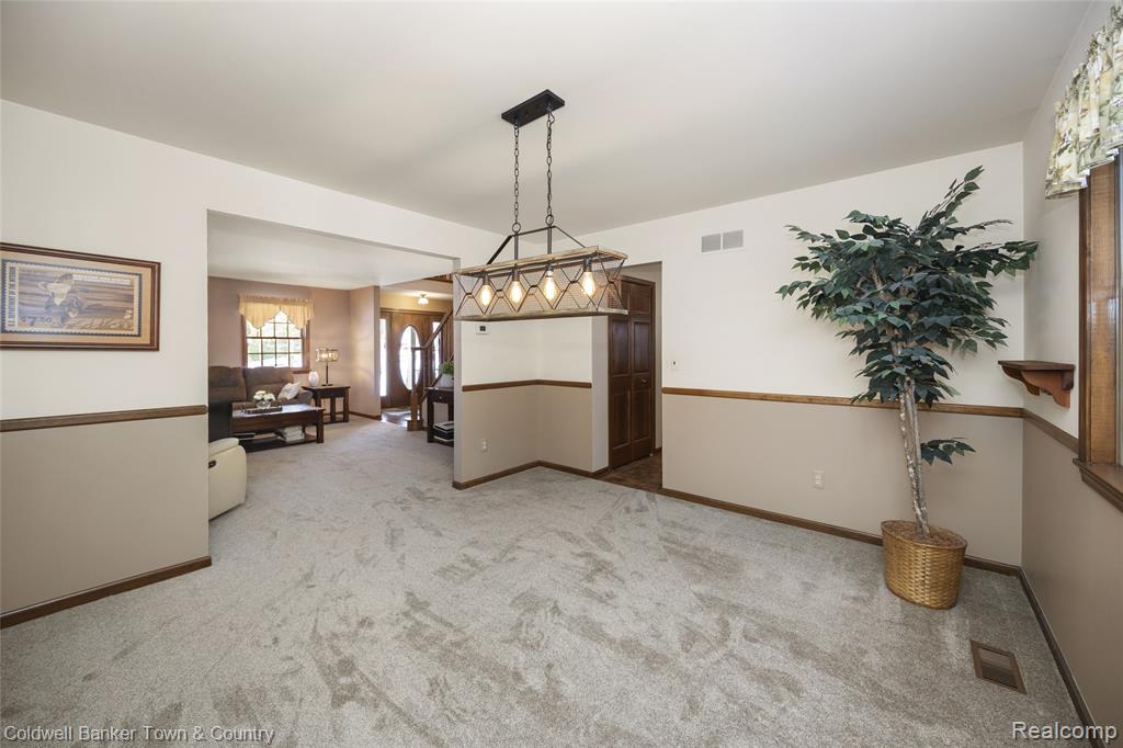 9711 Birch Run, Brighton, MI 48114 — Photo 42