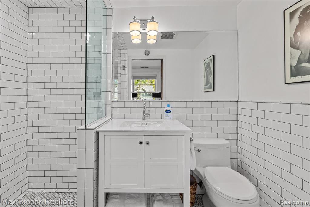 916 Knox Street, Birmingham, MI 48009 — Photo 23