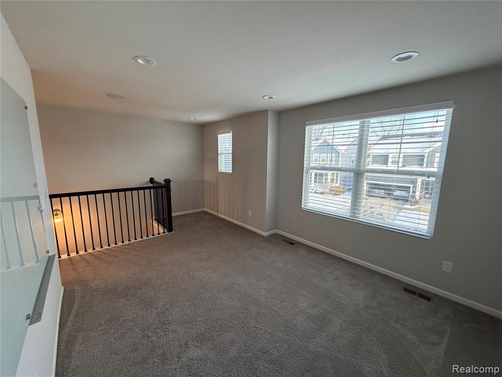 31065 Tremont Lane, Beverly Hills, MI 48025 — Photo 10