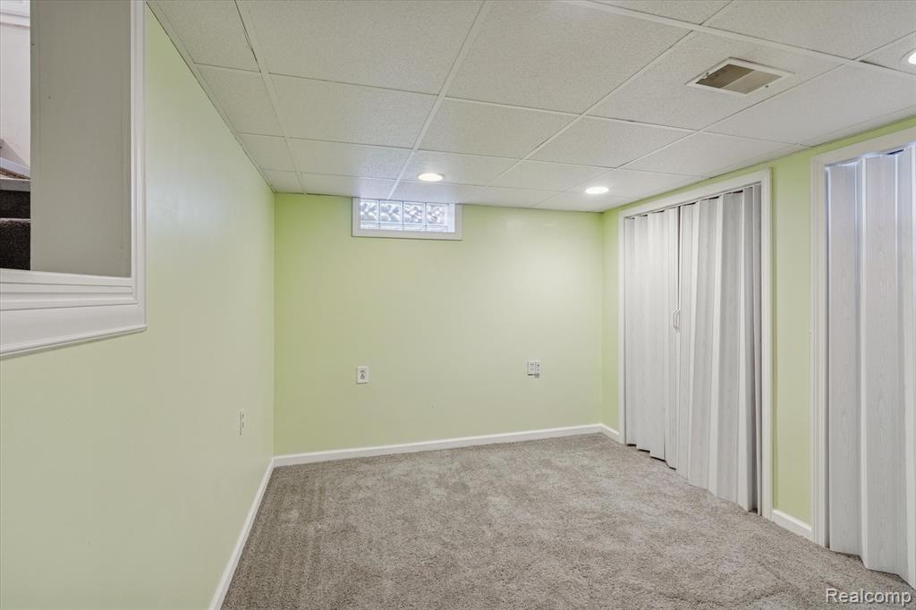 7853 Robinson Avenue, Allen Park, MI 48101 — Photo 36