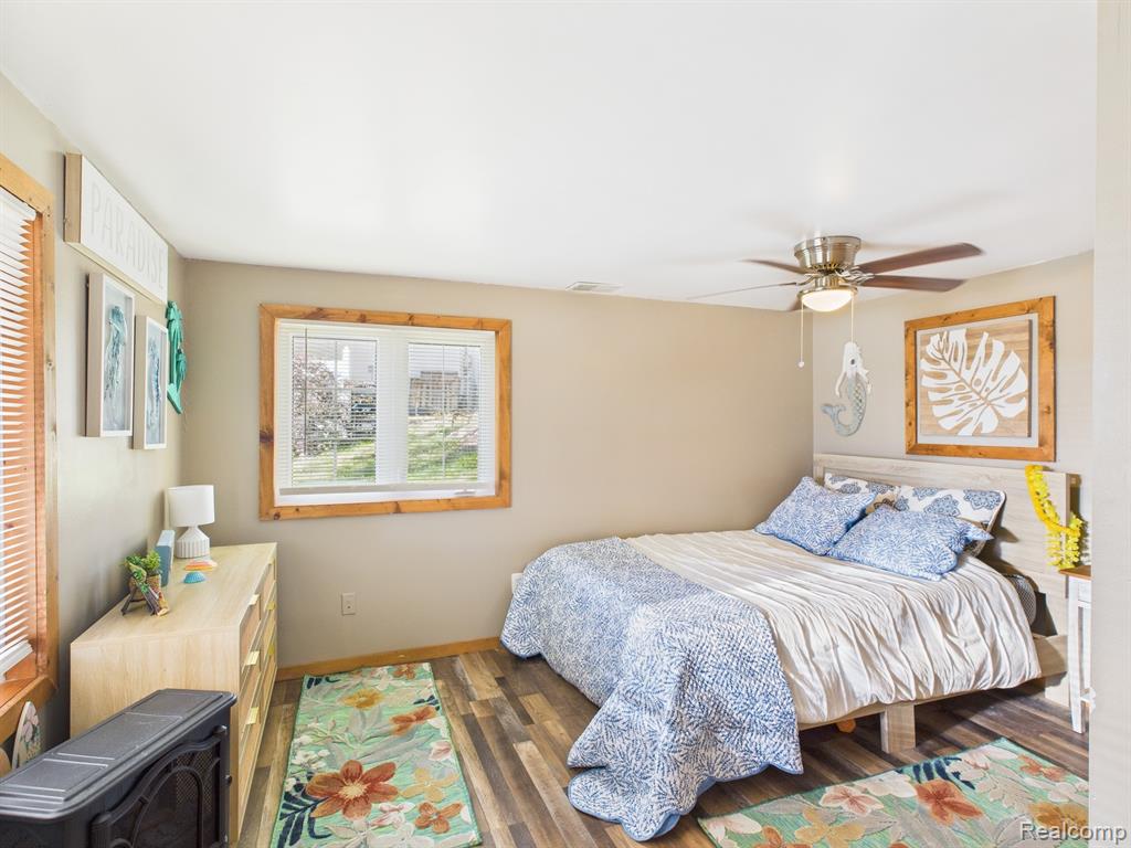 408 Peninsula Drive, Columbiaville, MI 48421 — Photo 17