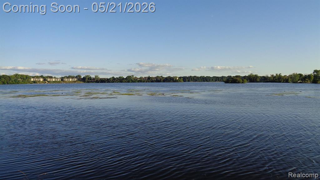 844 Cliffs Drive, Ypsilanti, MI 48198 — Photo 25
