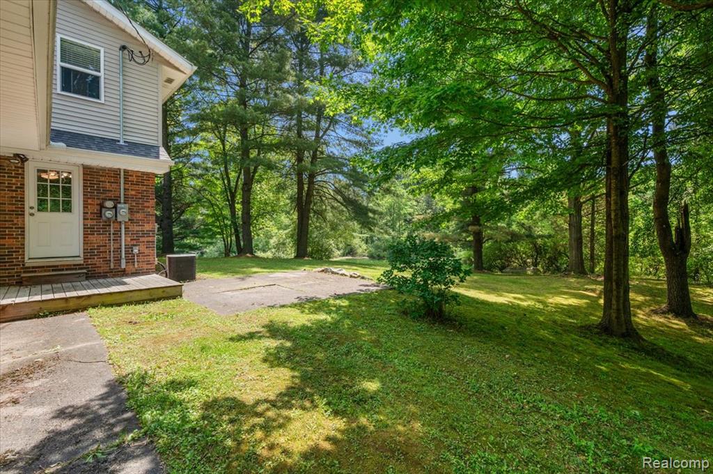 5836 Ewalt Road, Imlay City, MI 48444 — Photo 15