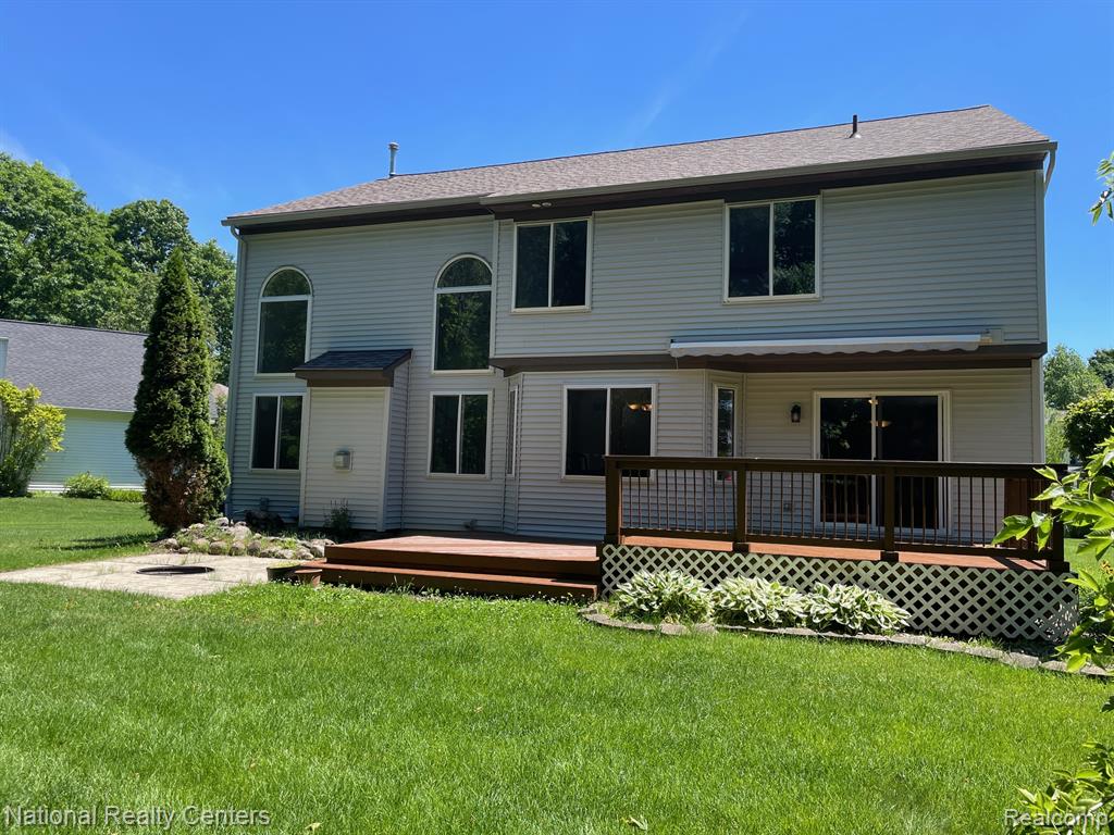 9780 David Lane, White Lake, MI — Photo 33