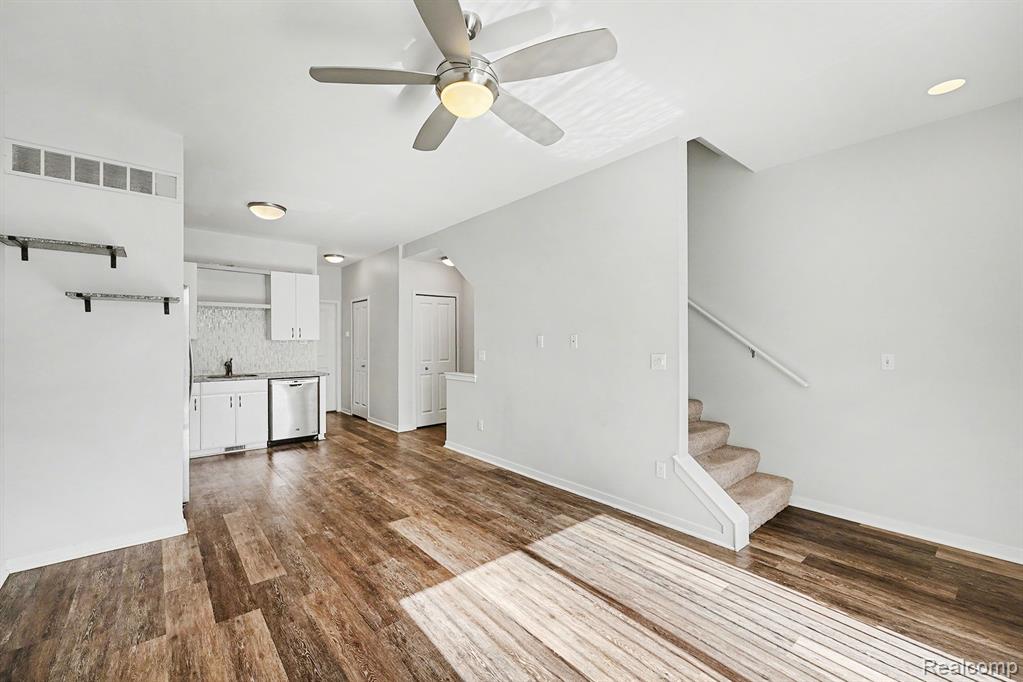 273 E PALMER Street, 3, Detroit, MI 48202 — Photo 16