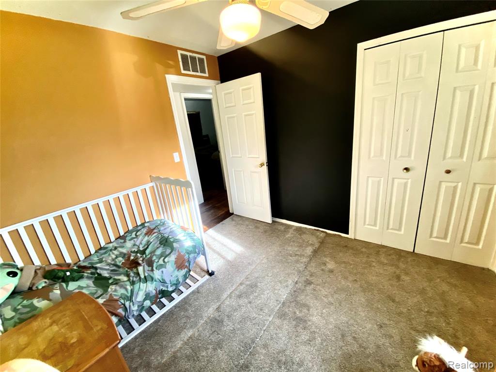 8474 Chesterfield Drive, Swartz Creek, MI 48473 — Photo 20