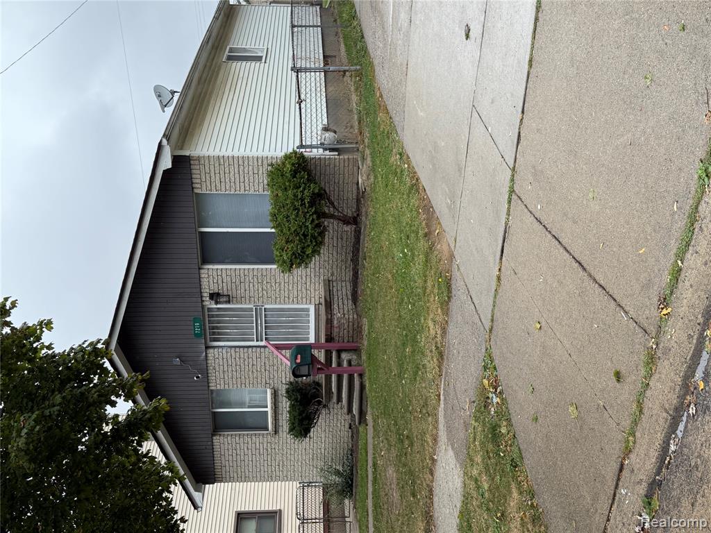 7219 Hupp Avenue, Warren, MI 48091 — Photo 2