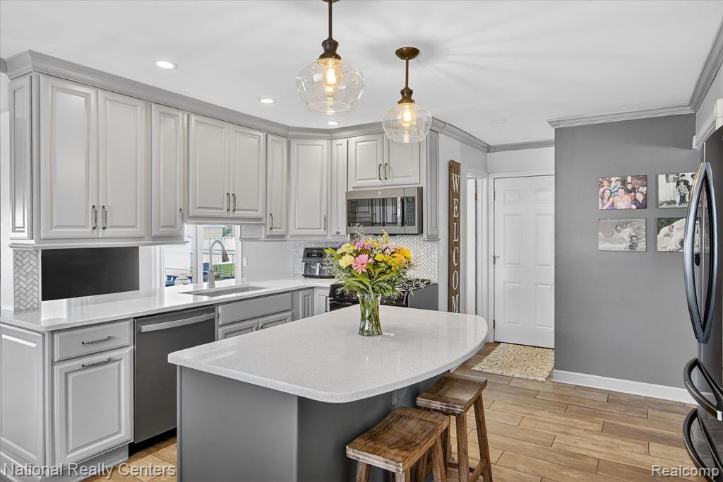 42020 Hystone Street, Canton, MI 48187 — Photo 15