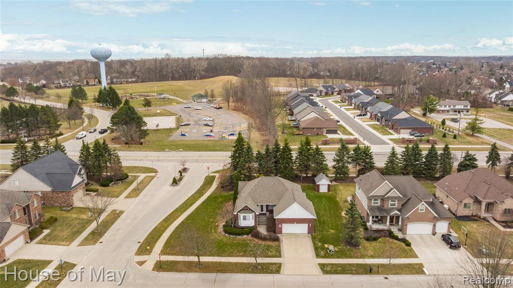 35260 Bradford Drive, New Baltimore, MI 48047 — Photo 36