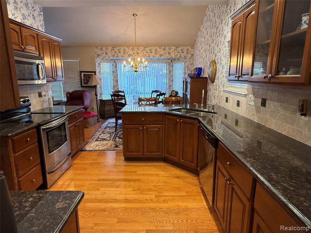6899 N Central Park, #23, Shelby Twp, MI 48317 — Photo 6
