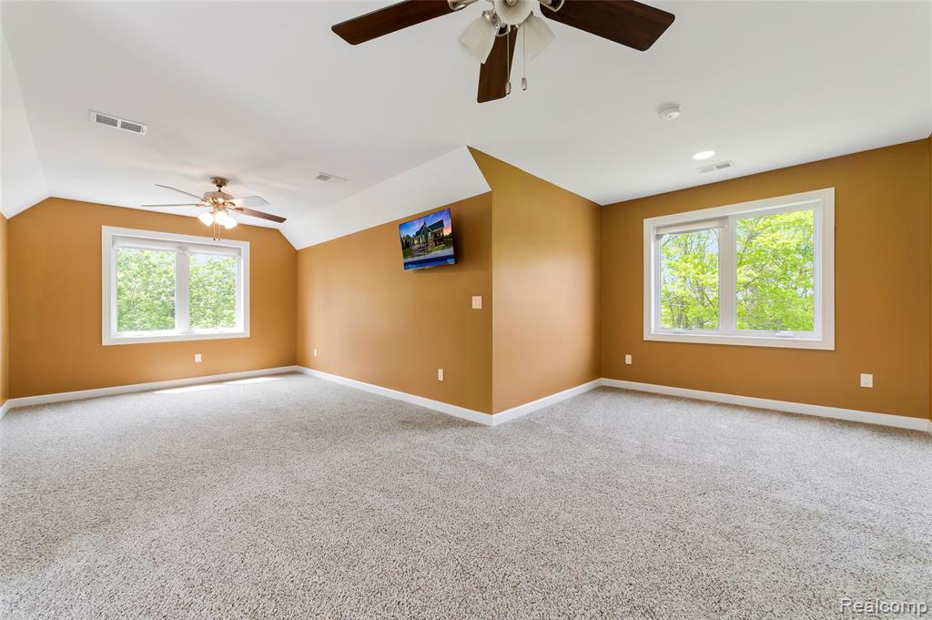 13085 Rohn Road, Fenton, MI 48430 — Photo 28