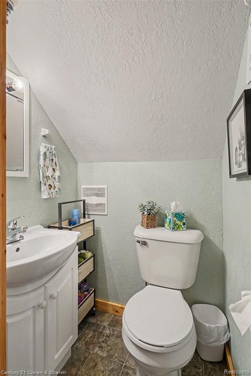 7875 Lake Street, Lake, MI 48632 — Photo 15