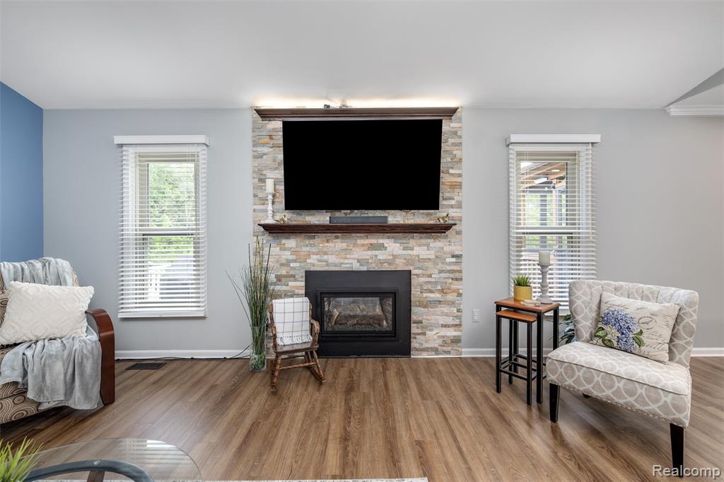 57694 Hidden Timbers Drive, South Lyon, MI 48178 — Photo 14