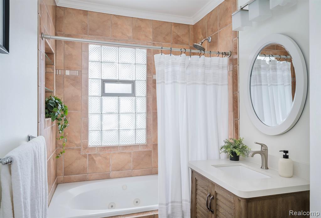 930 E 2nd Street, Royal Oak, MI 48067 — Photo 25