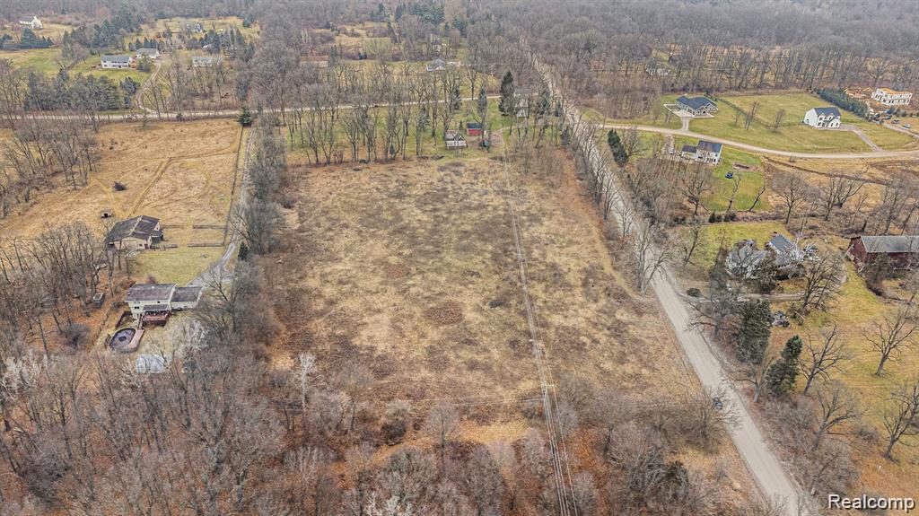 8881 Merrill Road, Whitmore Lake, MI 48189 — Photo 2
