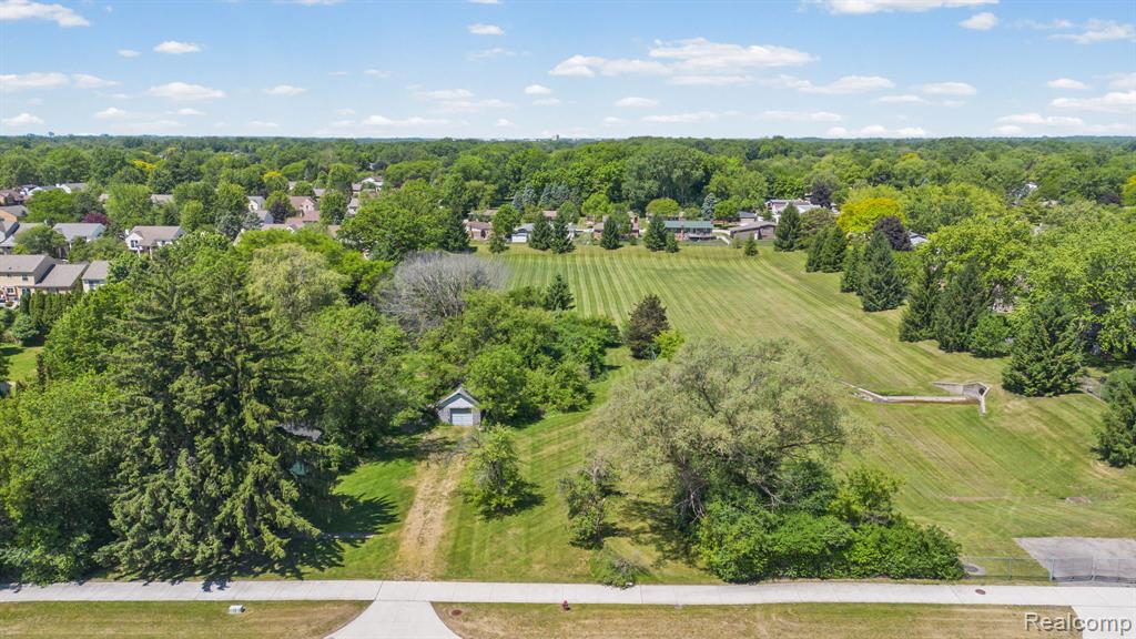 42021 Dequindre Road, Troy, MI 48085 — Photo 3