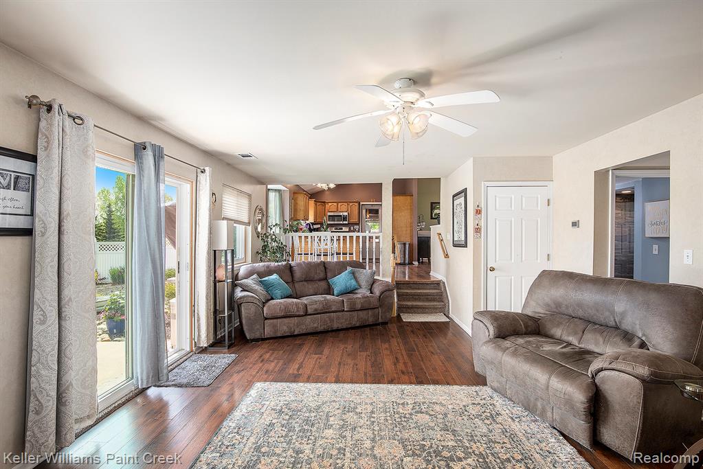 3993 Single Tree Circle, Dryden, MI 48428 — Photo 10