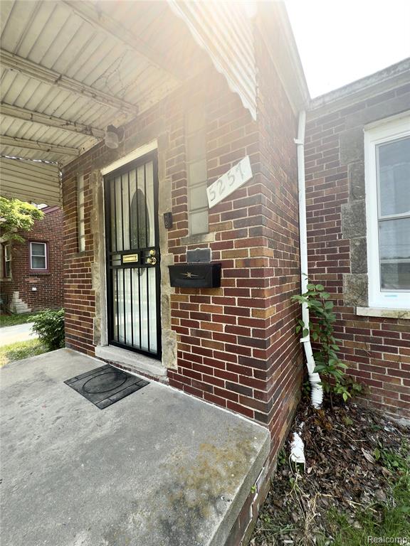5257 CADIEUX Road, Wayne, MI 48224 — Photo 3