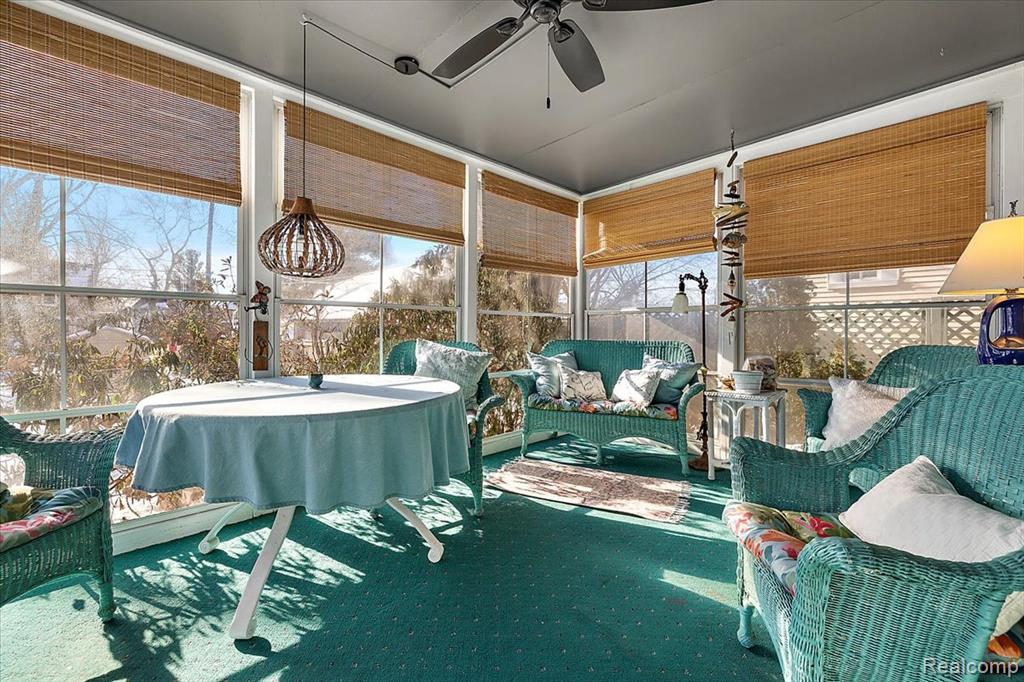 34915 Chestnut Street, Wayne, MI, 48184