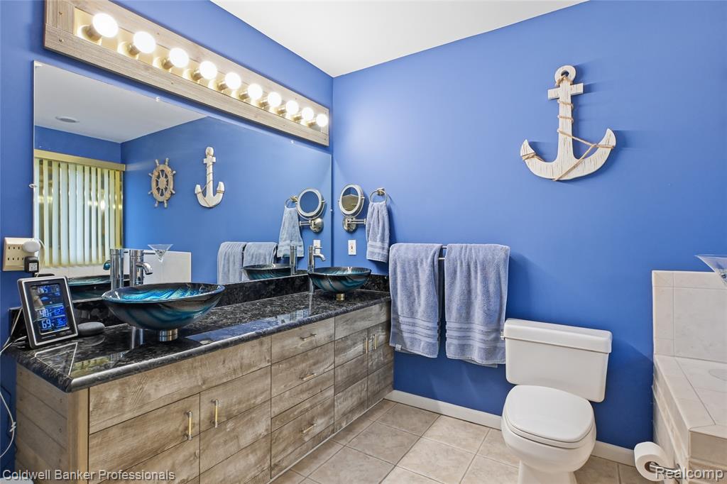 3410 Benstein Road, Commerce Twp, MI 48382 — Photo 24