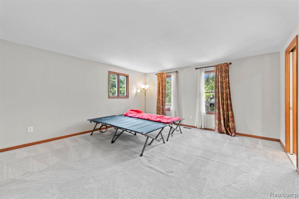 871 Spartan Drive, Rochester Hills, MI 48309 — Photo 28