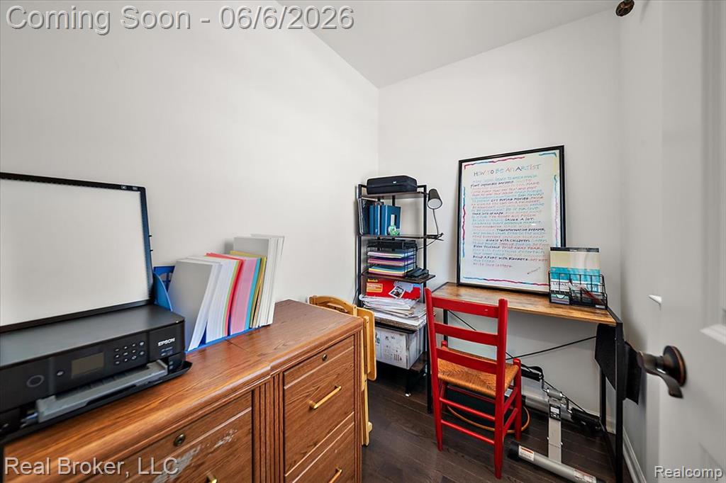 19926 E Breton Court, Chelsea, MI 48118 — Photo 37