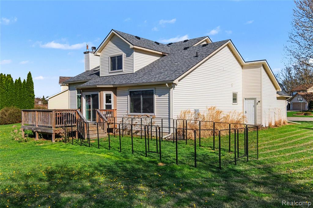 1292 Theresa Drive, Fenton, MI 48430 — Photo 30