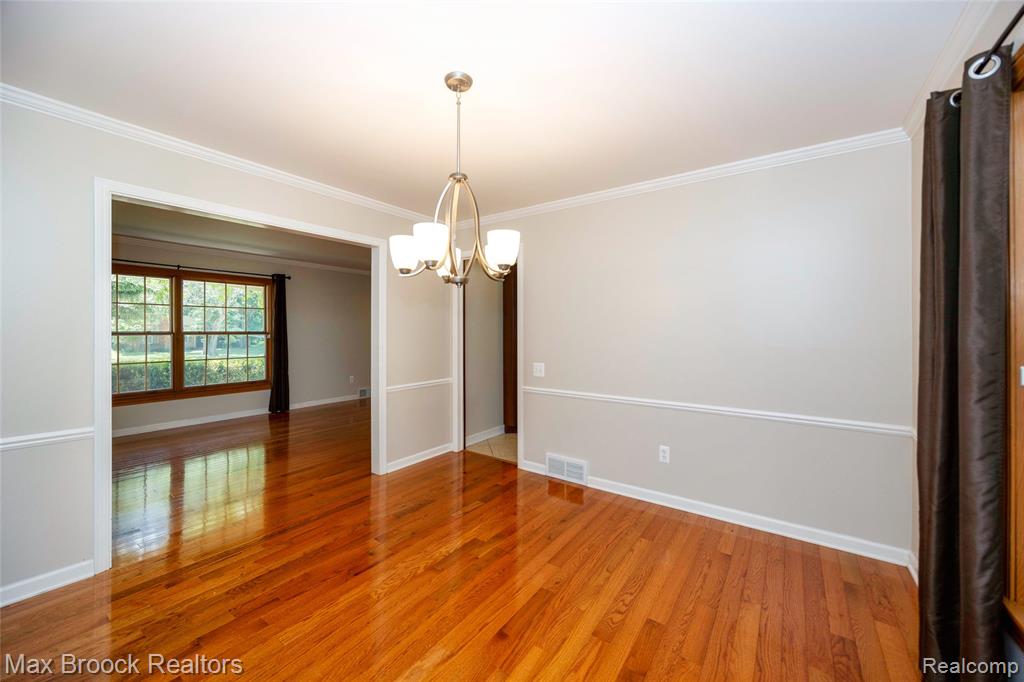 30830 Lincolnshire E, Beverly Hills, MI 48025 — Photo 6