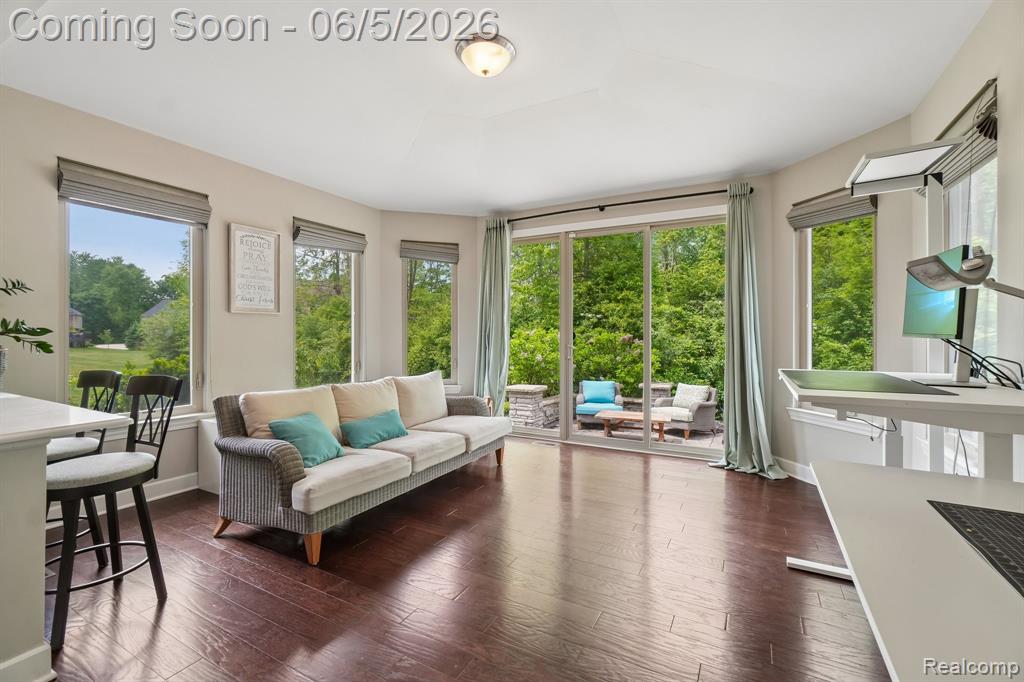 47566 Alpine Drive, Novi, MI — Photo 23