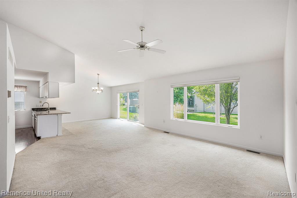 34880 Partridge Crossing, Richmond, MI 48062 — Photo 6