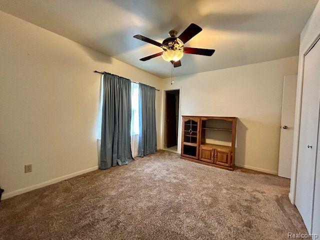 4453 Sunnymead Avenue, Burton, MI 48519 — Photo 17