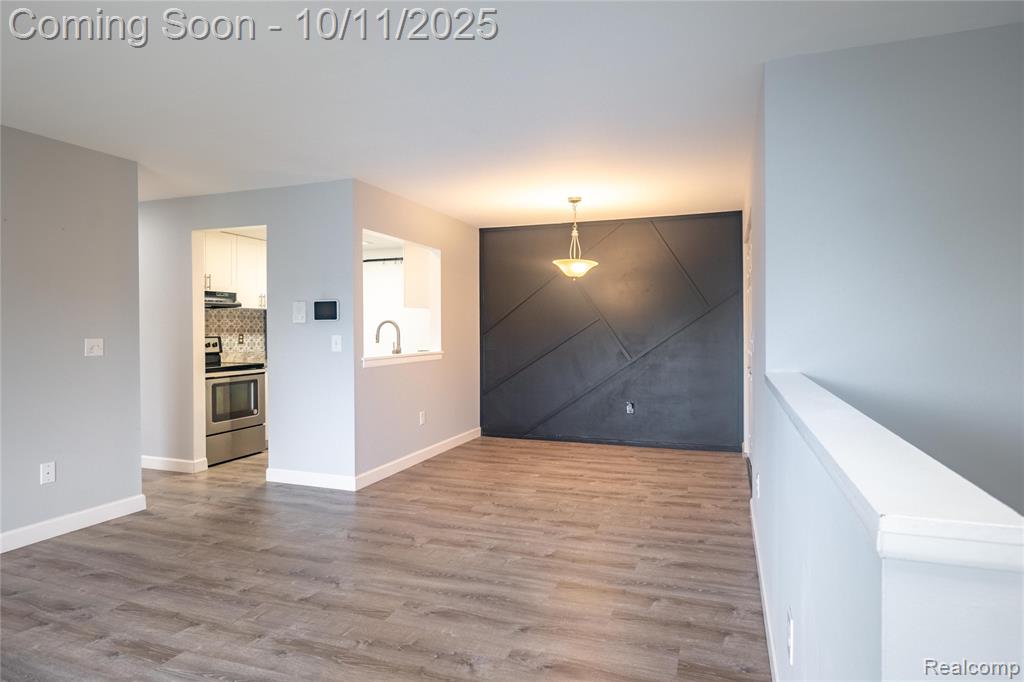 1481 E Chateau Vert Street, Ypsilanti, MI 48197 — Photo 3