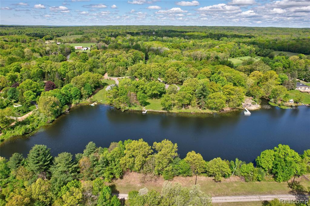 3074 POND Road, Leonard, MI 48367 — Photo 68