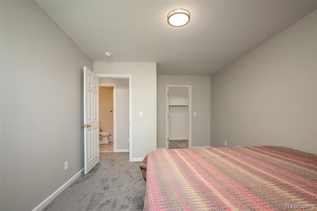 29200 Gloede Drive, 139, Warren, MI 48088 — Photo 11