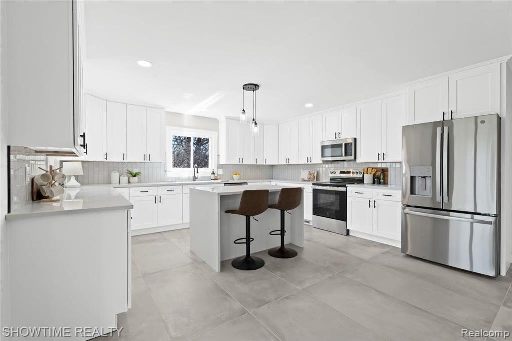 7100 DEWEESE Road, Jackson, MI 49201 — Photo 16