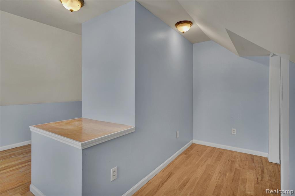 914 Chartier Street, Marine, MI — Photo 29