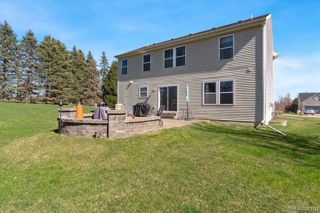 658 GLENLIVET Street, Howell, MI 48843 — Photo 43