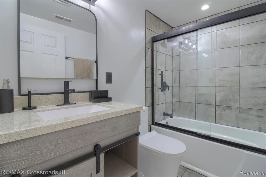 43216 N Bemis Road E, Belleville, MI 48111 — Photo 26