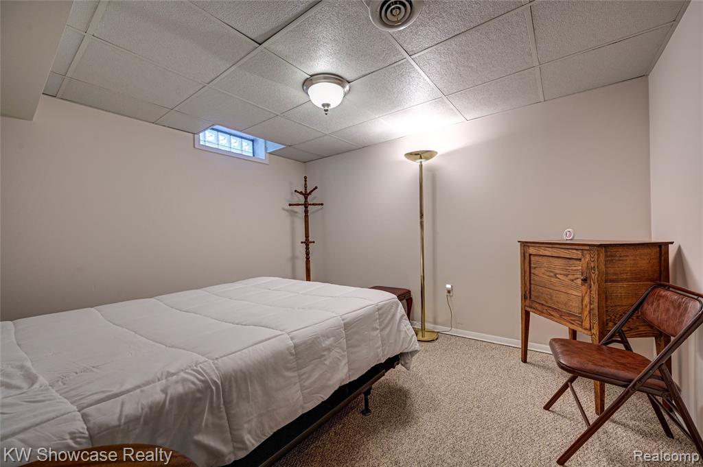 458 N Oak Drive, Commerce Twp, MI 48390 — Photo 40