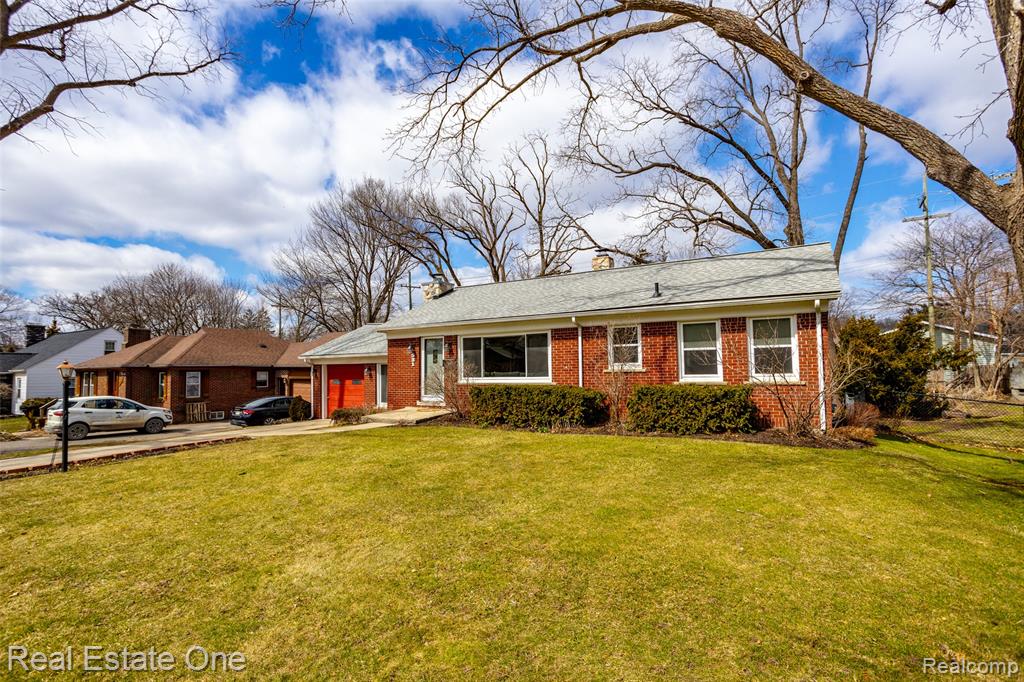 531 Atlantic Street, Milford, MI 48381 — Photo 3