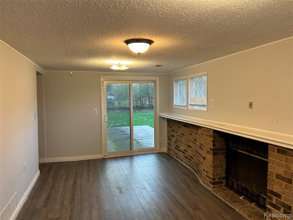 92 Kirk Lane, Troy, MI 48084 — Photo 2