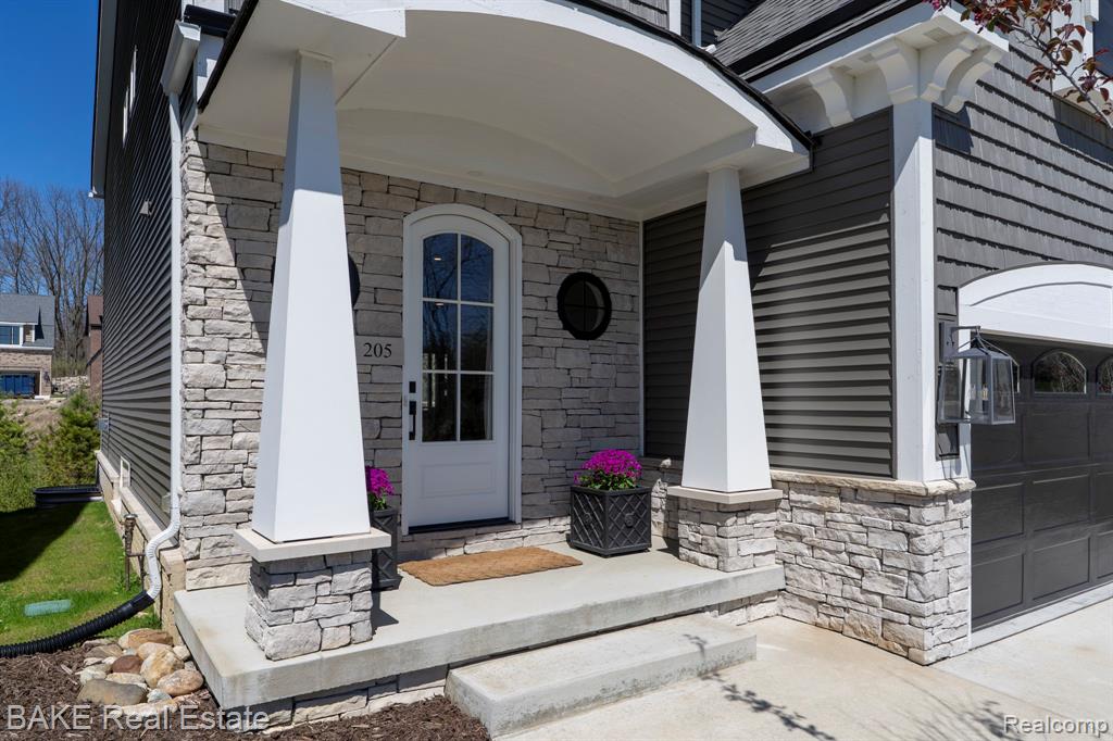 205 Mountain View Lane, Milford, MI 48381 — Photo 4